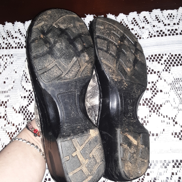 BOC Clogs - Picture 2 of 6
